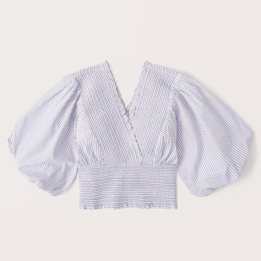 Abercrombie & Fitch NEW Smocked Poplin Puff Sleeve Top Medium - Picture 2 of 6